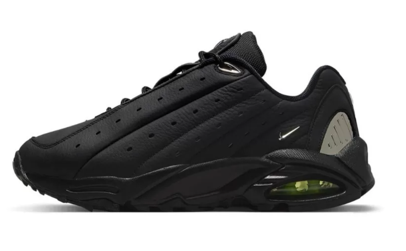 NIKE NOCTA HOT STEP